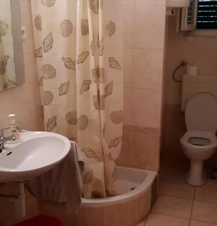 Apartamento Antonija With Pool *