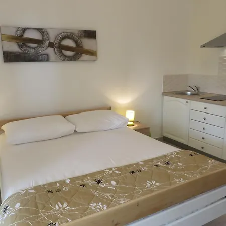 Apartamento Antonija With Pool Biograd Na Moru