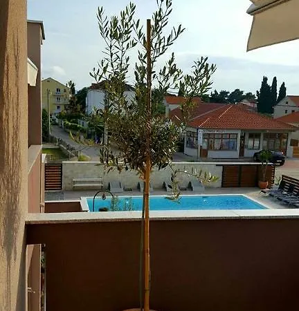 Antonija With Pool Apartment *